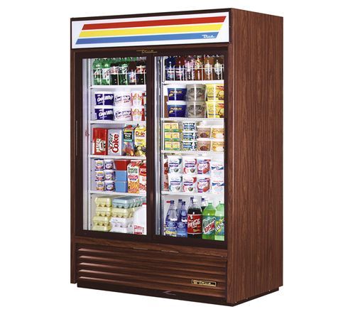 True gdm-47 glass door refrigerator merchandiser