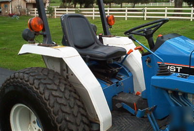 Ford 1620 diesel tractor, 4X4, 60