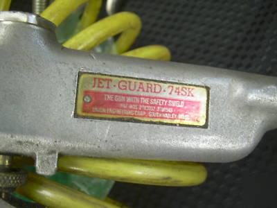 Lot of 13 yellow coiled compressor slinky air hoses