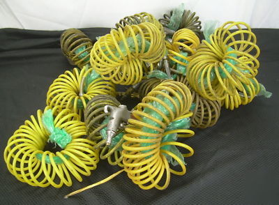 Lot of 13 yellow coiled compressor slinky air hoses