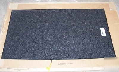 Lot of 15 unused larco safety switching mats great deal