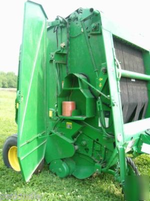 1998 john deere model 566 round baler 1245 bales