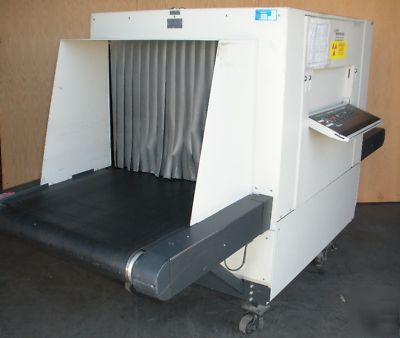 Eg&g astrophysics SYS208 baggage parcel x-ray machine