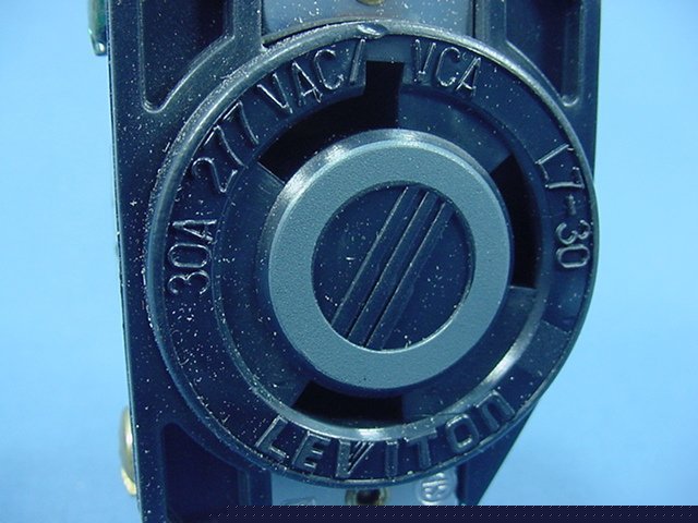 Leviton L7-30 locking receptacle outlet 30A 277V 2630