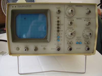 1220A hp oscilloscope-hewlett packard- two channel 