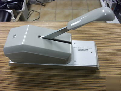 Addressograph bartizan 871 pump handle card imprinter