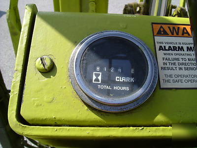Clark tw-235 3000 lb electric forklift