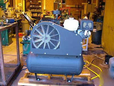 Northstar 13 hp honda GX390 30-gallon air compressor
