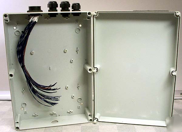 Electrical enclosure w/cover 14.25