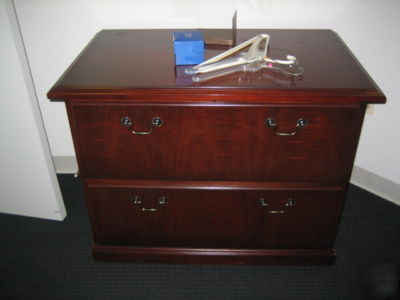 Kimball traditional wood desk sets