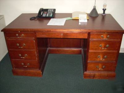 Kimball traditional wood desk sets