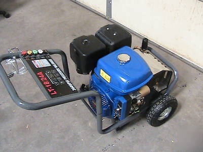 New pressure washer gas engine 13HP 3600 psi-key start- 