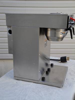  bunn cwtf twin stainless steel coffee brewer 