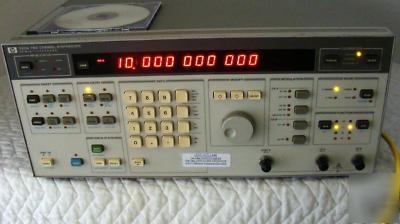 Hp - agilent 3326A two channel synthesizer w/opt 002 