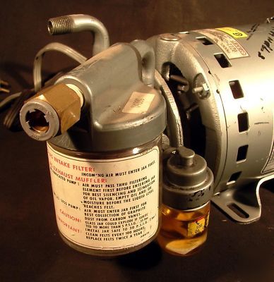 Gast 1/6 hp vacuum pump in excellent cond - quick sale 