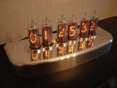 In-14 nixie tube clock kit with polished aluminum case 