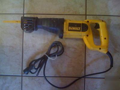 Dewalt reciprocating electric saw DW304P