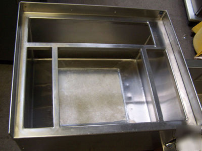 Ice bin seven 7 circuit cold plate cocktail unit 