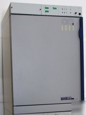 Thermo-precision 6000 water jacketed CO2 incubator