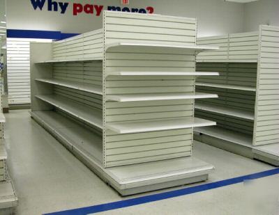 Gondola shelving & endcap streater slatwall liquidation