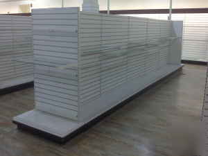 Gondola shelving & endcap streater slatwall liquidation