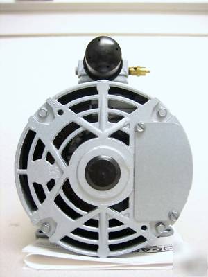 New gast compressor 1/6 hp- 1HAE-10-M104X, 220VAC - 