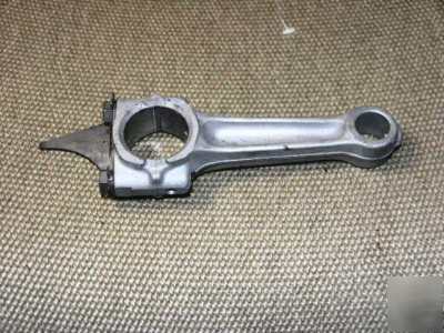 New wisconsin da-73-a rod gas engine old stock oem