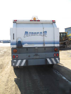 2000 freightliner FL80 air bear sweeper 2 avail 5208