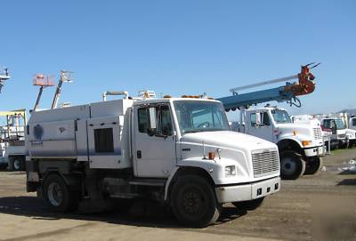 2000 freightliner FL80 air bear sweeper 2 avail 5208