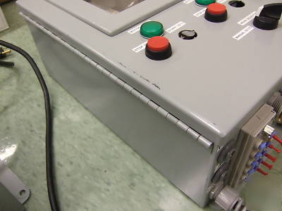 Allen-bradley micrologix 1000 plc in enclosure with p/s