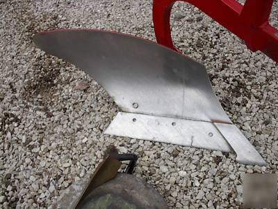 Farmall ~ 1-F194 moldboard plow fast hitch with colter