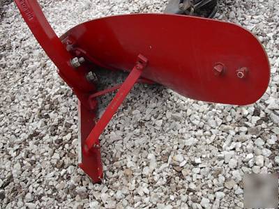 Farmall ~ 1-F194 moldboard plow fast hitch with colter