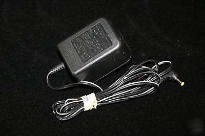 Sony ac power adaptor ac-E454A 4.5V 400MA