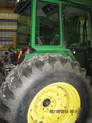 2000 john deere jd 5510 mfwd 4WD cab loader 941 hours