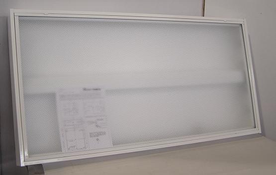 Crescent 24BNM 2'X4' 4T 32W surface light fixture