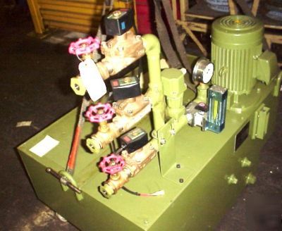 Naigai electric / fuji VKS144AC coolant pump and tank