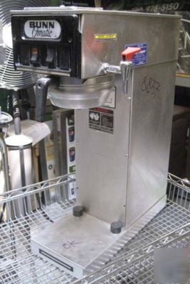 Stf-ap bunn-omatic coffee maker/brewer 8837 automatic 