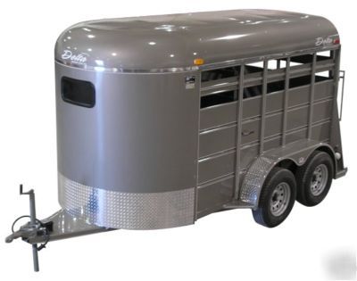 2010 delta 500 es series horse/stock combo trailer