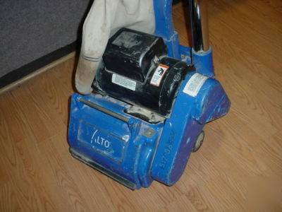 Alto clarke ez-8 floor drum sander w/ extra sand paper