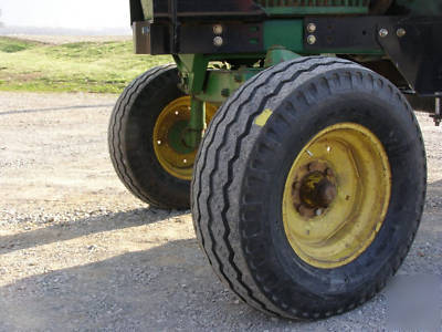 John deere 4230 with loader