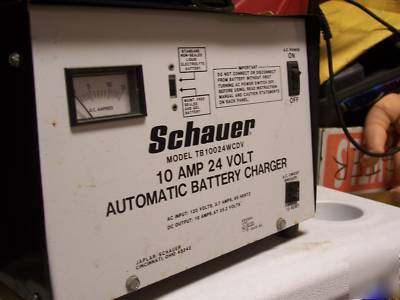 Schauer model TB10024WCDV 24 v 10 amp battery charger