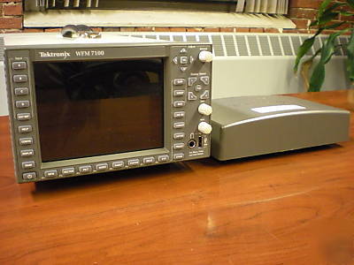 Tektronix WFM7100 -01, cps, dat, dde, hd, phy, sd, -01