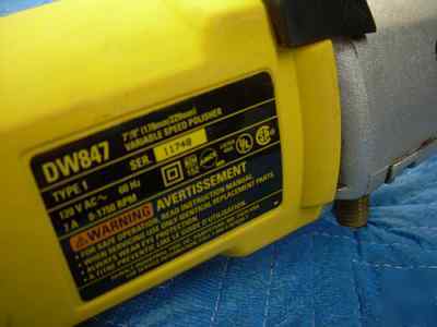 Dewalt DW847 buffer polisher sander w/attachments- now