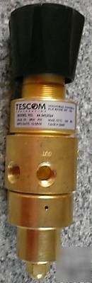 Tescom 2 stage regulator 44-3412S24 pressure reducing