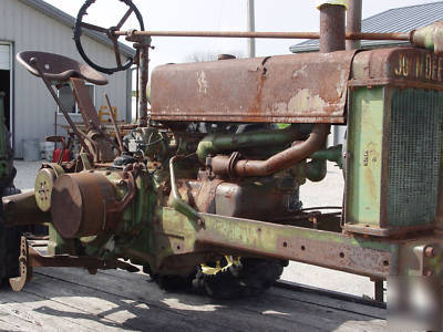 1937 john deere b with orig. factory round spoke wheels