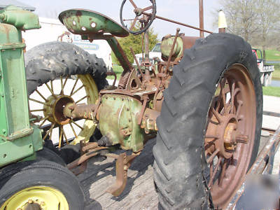 1937 john deere b with orig. factory round spoke wheels