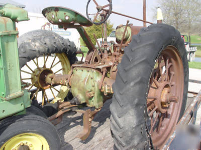 1937 john deere b with orig. factory round spoke wheels
