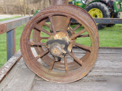 1937 john deere b with orig. factory round spoke wheels