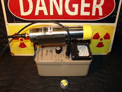 Ludlum 3 geiger counter radiation detector