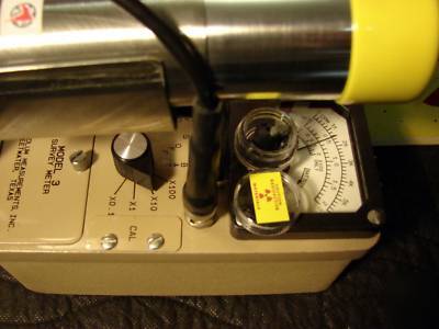 Ludlum 3 geiger counter radiation detector